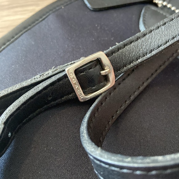 Vintage Coach Neo Leather Backpack - Picture 9 of 13